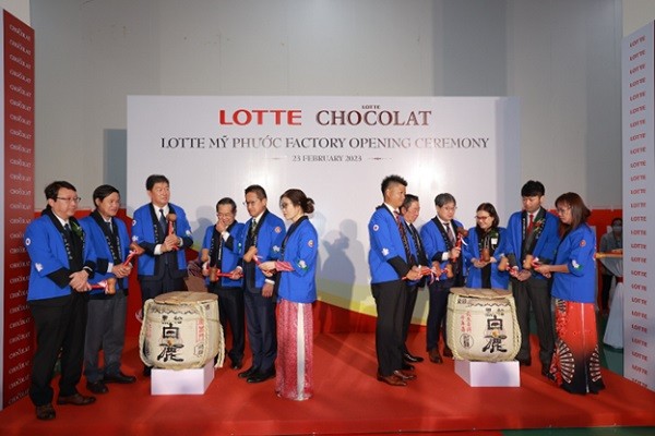 lotte-3-1678177125.jpg