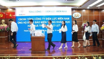 EVNSPC quyên góp 3,6 tỷ đồng ủng hộ đồng bào miền Trung bị lũ lụt