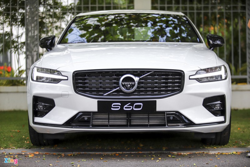 Volvo S60 R-Design anh 4