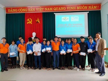 PTI chung tay ủng hộ đồng bào miền Trung