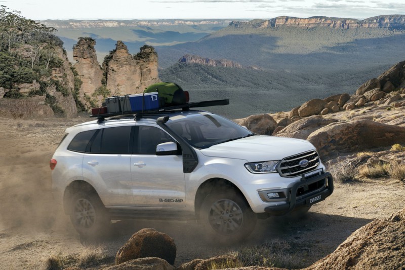 Ford Everest BaseCamp ra mat anh 5