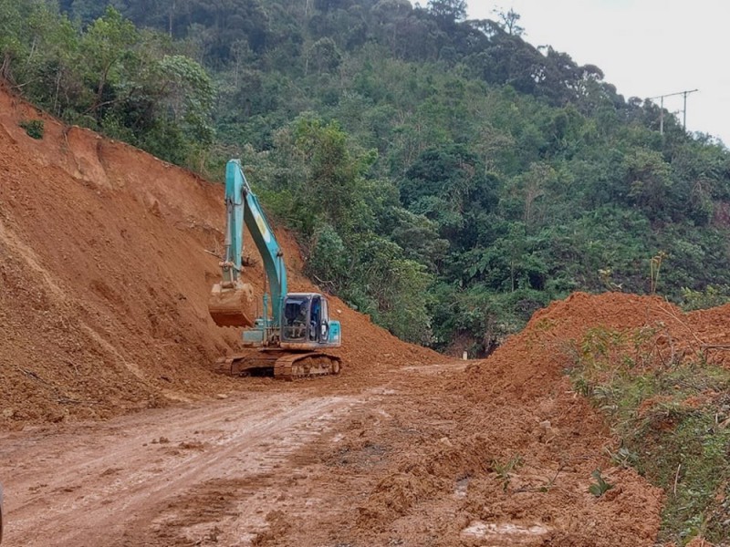 Tin nhanh - Mang nụ cười trở lại với địa phương bị cô lập hơn 1 tuần ở Quảng Trị (Hình 3).