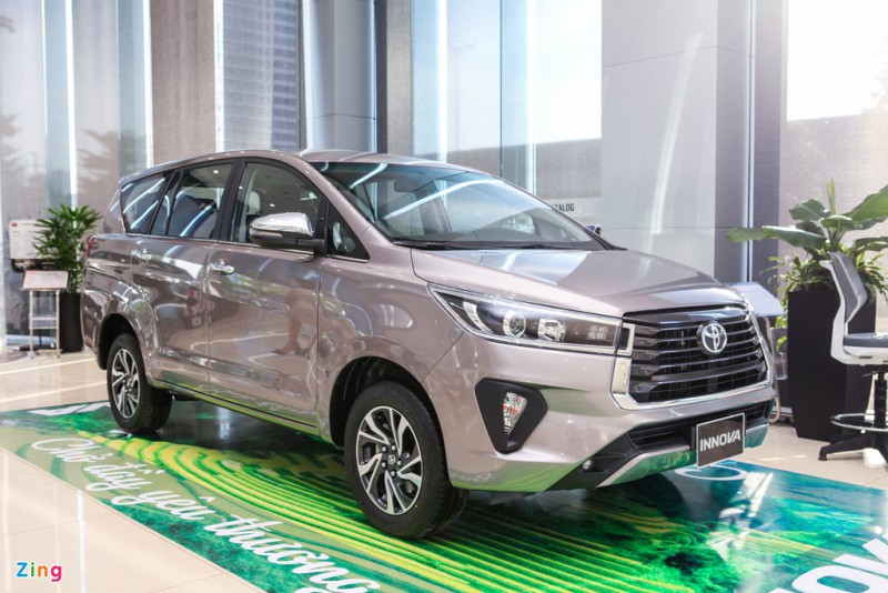 Mitsubishi Xpander bo xa Toyota Innova trong thang 10 anh 3