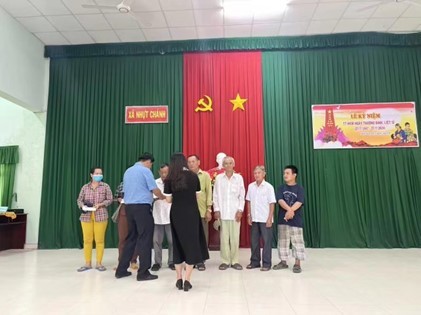 UBND xã Nhựt Chánh: Tưởng nhớ, tri ân những người có công với đất nước nhân Ngày Thương binh - Liệt sỹ ảnh 3