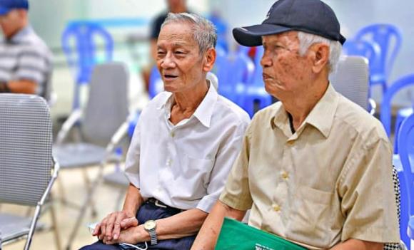 Tăng lương hưu lần 3 từ ngày 1/7/2025 sau đợt tăng 15%: Ai là người nhận 140 triệu/tháng? 4 255