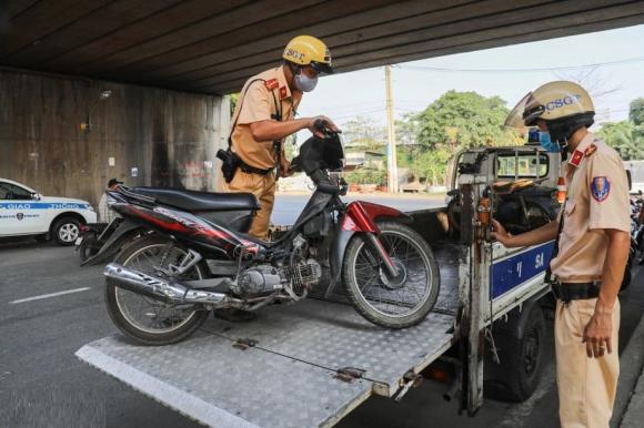 Từ nay, xe máy quá niên hạn sử dụng vẫn tham gia giao thông sẽ bị tịch thu, đúng không? 2 404
