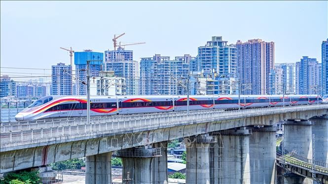 Đầu tư đường sắt cao tốc: Hiếm có quốc gia nào cho tư nhân làm từ A đến Z 3 458