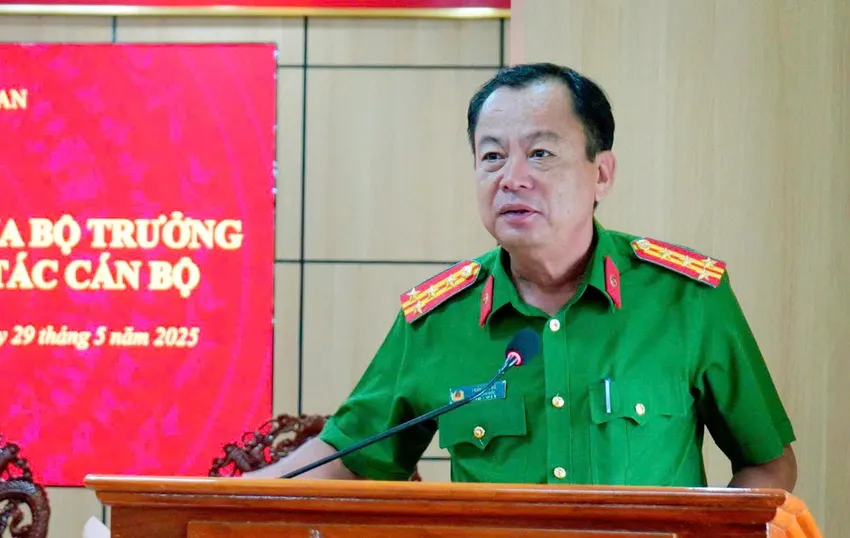 Phó Giám đốc Công an tỉnh Long An nghỉ hưu sau 38 năm công tác 3 462