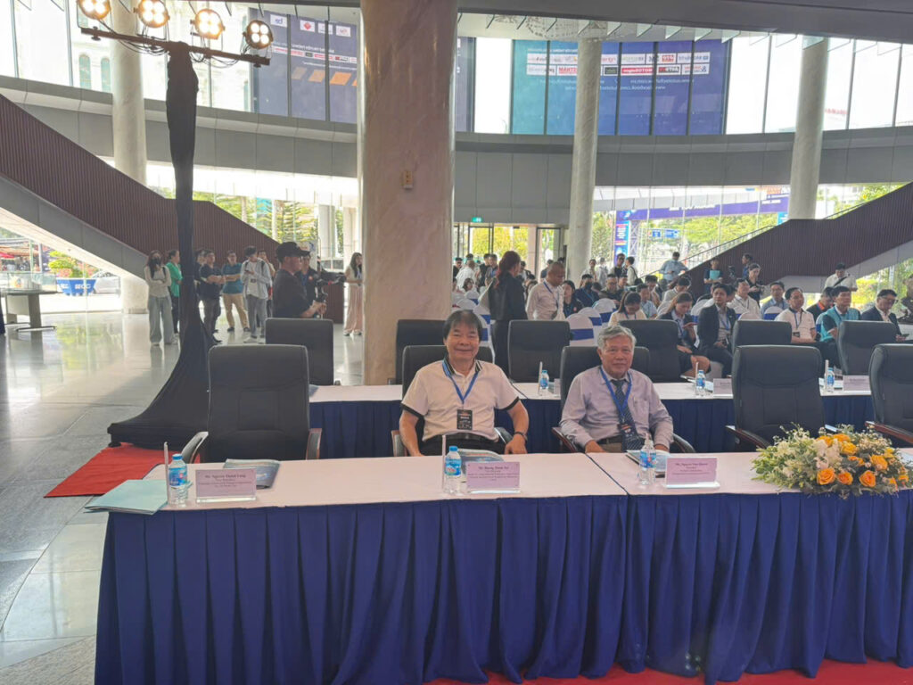 Khai mạc triển lãm ôtô xe máy quốc tế 2025 tại TP.HCM 5 z6627430309718 114f12e44a4dbdc4cdccd506430a552a
