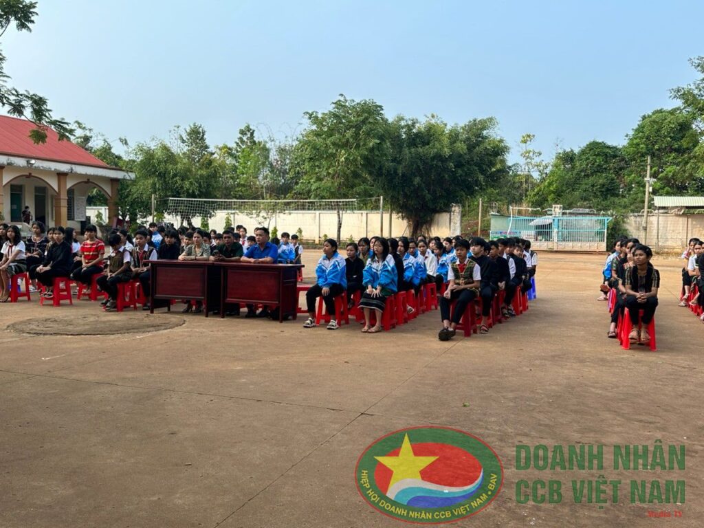Thiet ke chua co ten 3