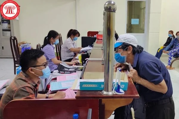 khong chuyen trach cap