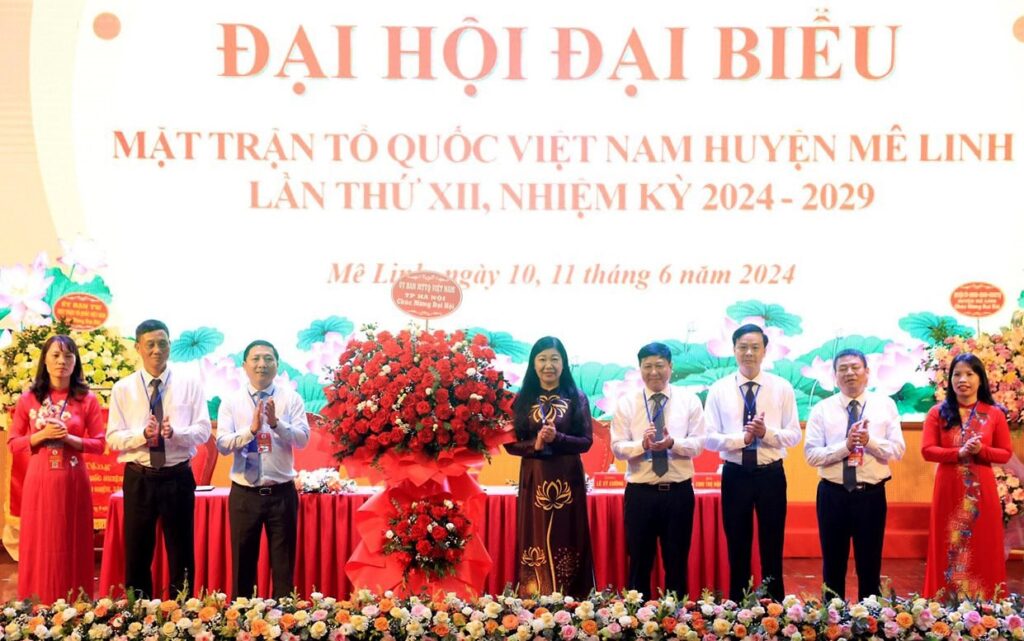 Triển khai thực hiện sắp xếp MTTQ và các tổ chức chính trị - xã hội 2 lanh dao uy ban mttq viet n