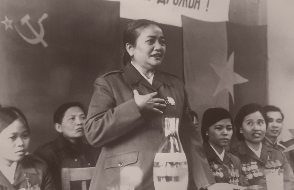 nu tuong nguyen thi dinh1 pohc