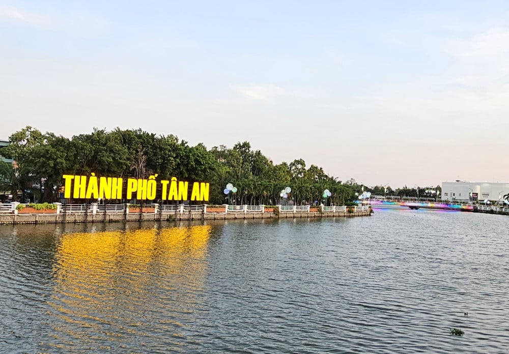 tinh moi tay ninh co mot thanh pho lon von la vung gu hoang vu 1 1157