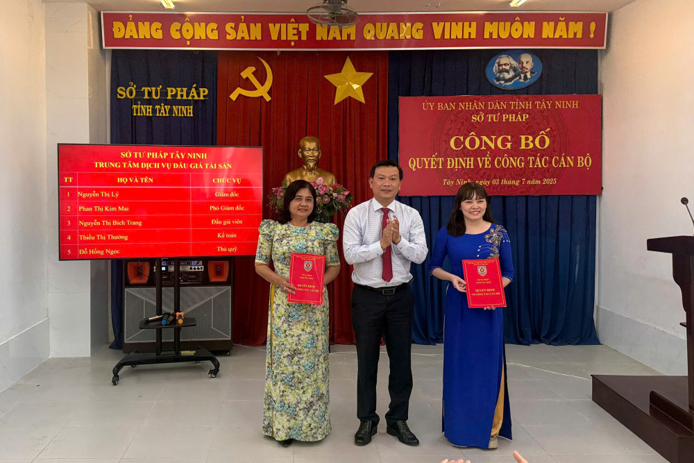 Sở Tư pháp tỉnh Tây Ninh ra mắt bộ máy mới 1 3 7 2025 Tin So Tu phap ra mat bo may moi