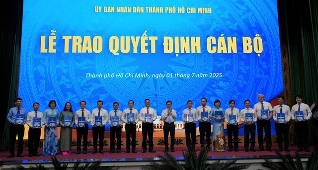 Giám đốc, phó giám đốc Sở Tài chính TP.HCM sau sáp nhập 1 so tai chinh 17516906861701842741262
