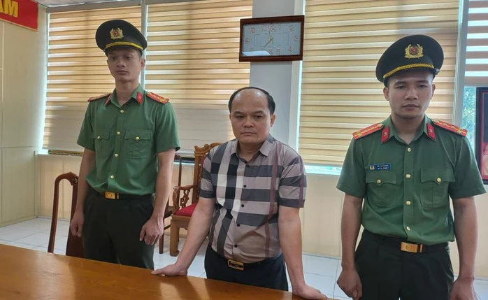 vinh 17515248209431483092279