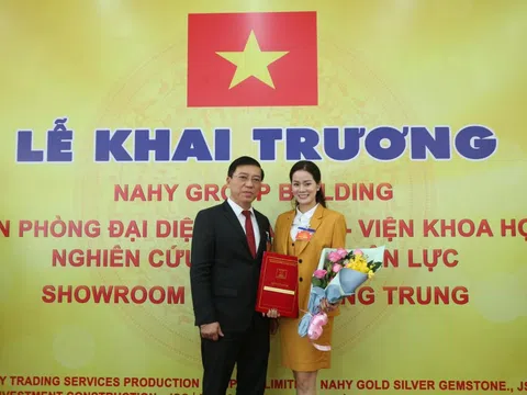 Á hậu Xuân Tâm diện vest kín đáo dự khai trương Viện khoa học nghiên cứu nhân tài nhân lực phía Nam