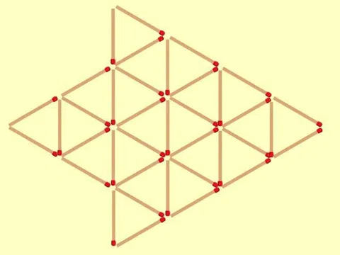 Câu đố vui toán học đếm số tam giác tưởng dễ mà khó