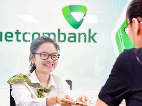 Vietcombank vượt qua Vingroup trở thành doanh nghiệp vốn hóa lớn nhất trên sàn chứng khoán