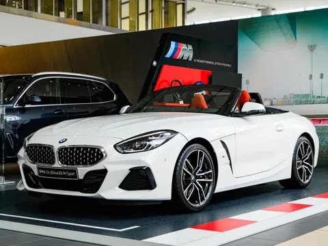 BMW Z4 - huyền thoại mui trần ra mắt tại Việt Nam