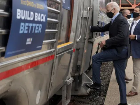 Ông Biden không đi tàu Amtrak tới lễ nhậm chức do lo ngại an ninh