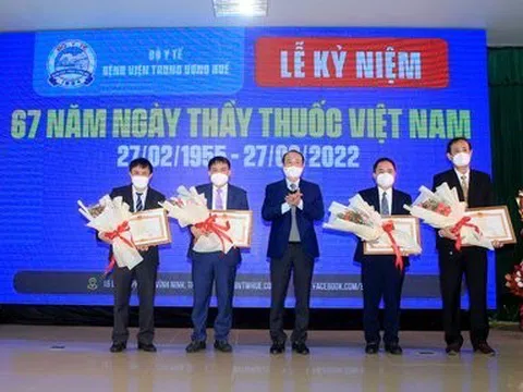 Tôn vinh những người thầm lặng trong cuộc chiến chống dịch Covid-19