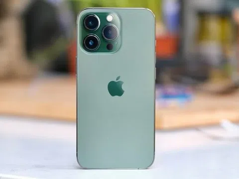 iPhone 13 Pro rẻ như xả kho, tính năng xịn như iPhone 15 Pro Max khiến người "mê tít"