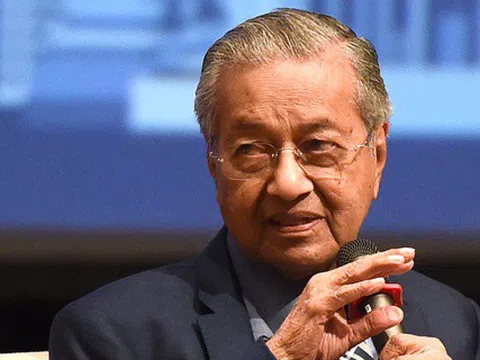 Cựu Thủ tướng Mahathir: Người Hồi giáo có quyền trừng phạt người Pháp