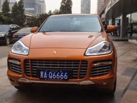 'Tại Trung Quốc, gặp Porsche còn dễ hơn gặp xe nội địa'