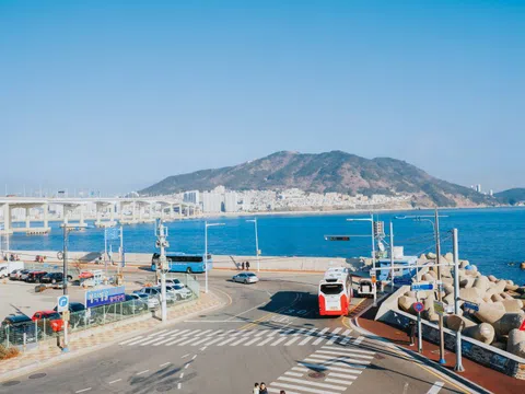 Busan ngày đông lãng mạn như thước phim