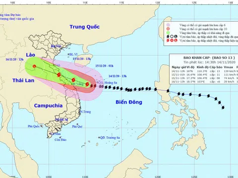 Bão số 13 giảm cường độ, bắt đầu tác động đến đất liền