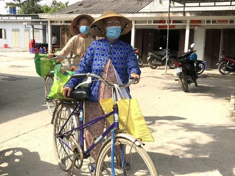 “Xuân Đoàn kết - Tết Sẽ chia” trên quê hương Đồng Khởi